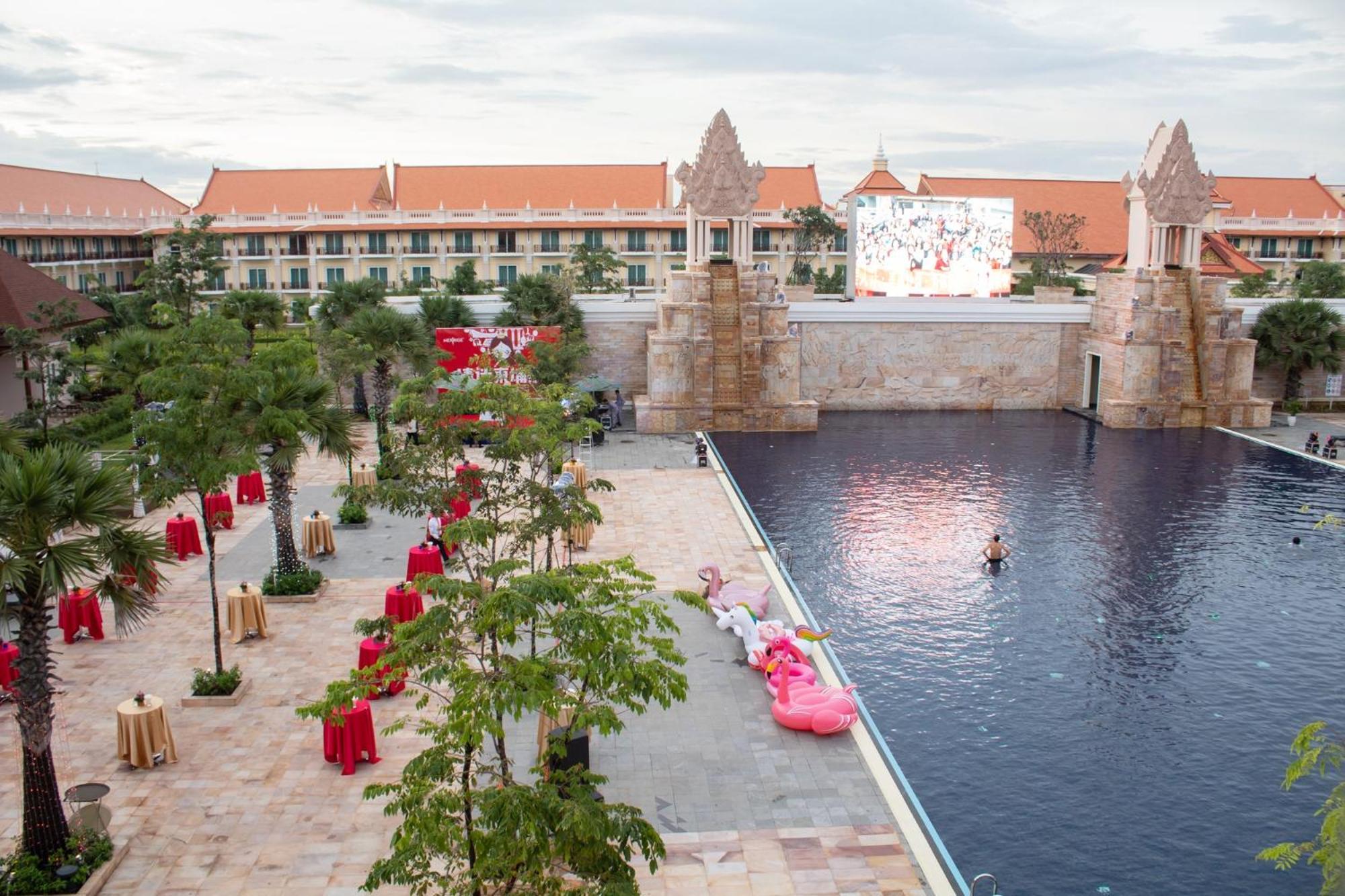 Sokha Siem Reap Resort & Convention Center Exterior photo