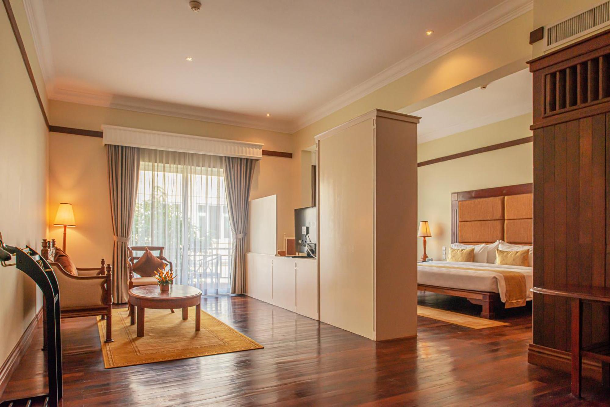 Sokha Siem Reap Resort & Convention Center Exterior photo