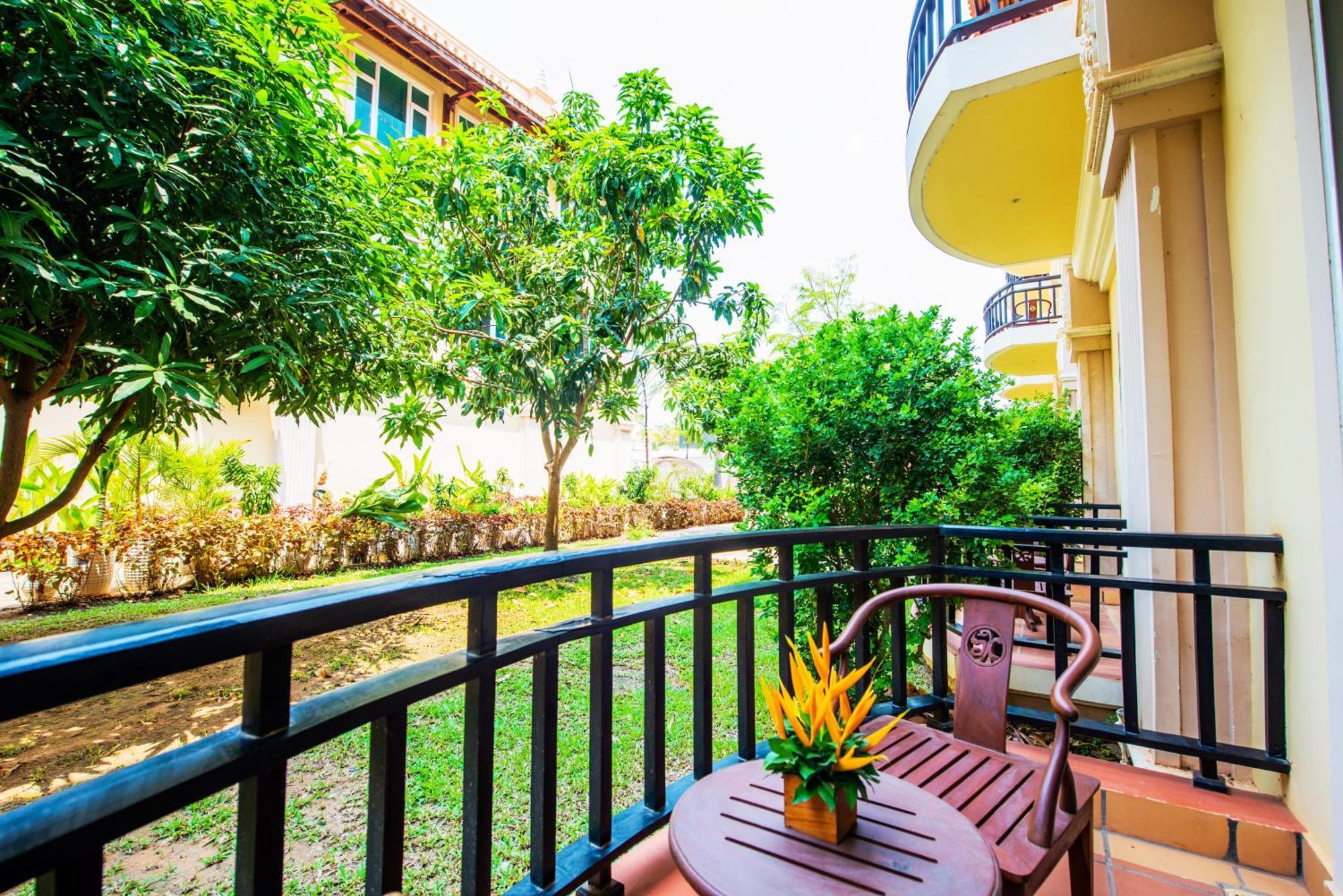 Sokha Siem Reap Resort & Convention Center Exterior photo