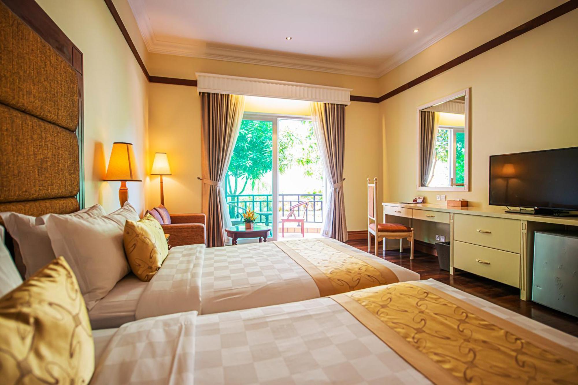 Sokha Siem Reap Resort & Convention Center Exterior photo